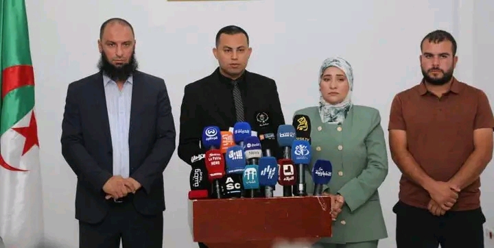 الأمين العام الوطني يشارك بفعاليات الحملة التحسيسية طالب ناخب شريك في إتخاذ القرار
